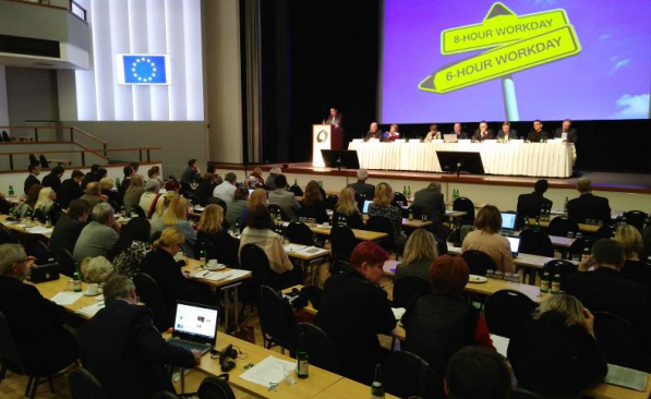 Mezinárodní konference č. 3 – „Zkracování pracovní doby a legislativa“
